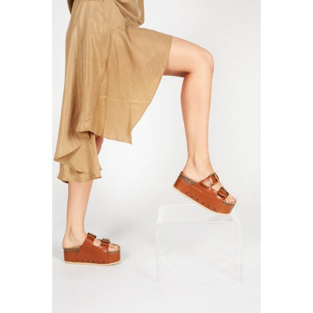 NEW Intentionally Blank Cooper-2 Leather Platform Sandal in Chestnut 37